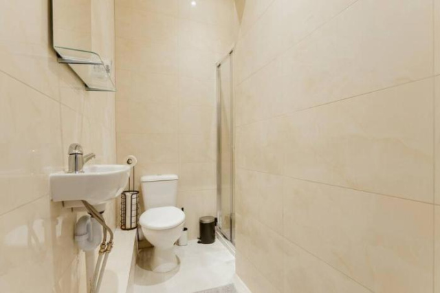 Amazing Room (Private Bathroom) in Holloway - London
