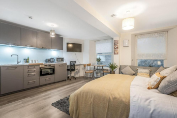 Spacious & Cosy Studio Flat in the Heart of Edinburgh City Centre