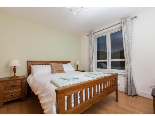 Spacious, central apartment - 愛丁堡
