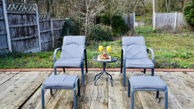 Beautiful House Close To Heathrow Airport- Walking Distance To Thames River - Heathrow