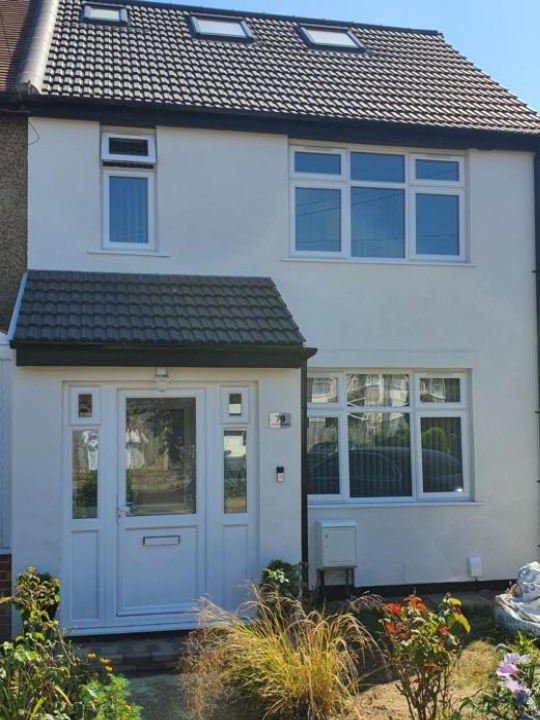 Blandford Waye, Hayes - Heathrow