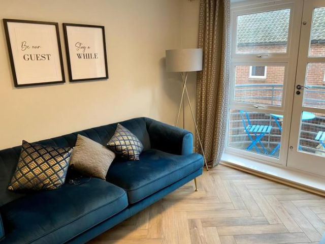 Luxury Riverside City Centre Apartment - York