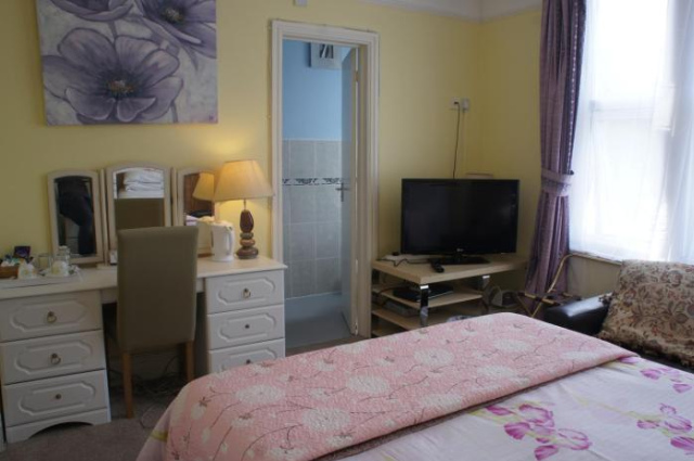 Amazon Guest House - 牛津