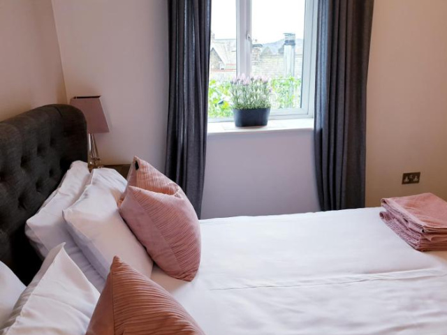 Central Windermere Luxury Two Bed Apartment Dog Friendly - Windermere