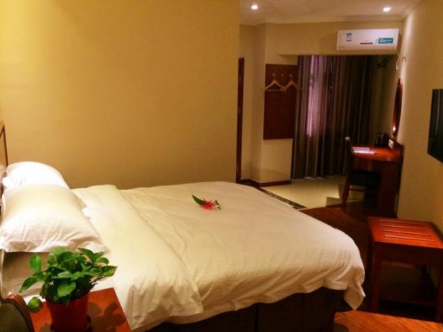 GreenTree Inn Fuyang Shopping Mall - Anhui