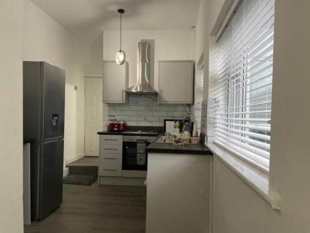 Beautiful 4-Bed House in Manchester - Manchester