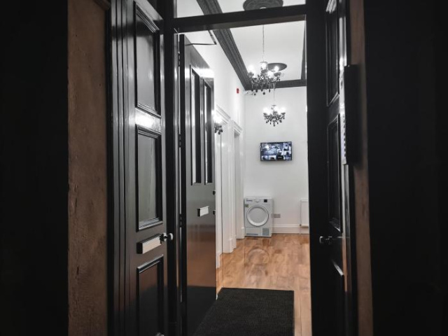 S.H Apartments - Glasgow