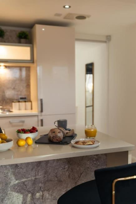 The Penthouse Suite - Luxury Like No Other - Glasgow