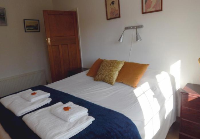 Luxurious 3 BR house for families, corporate stay with gardens and parking - 劍橋