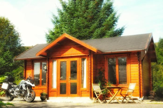 Hill Cottage Cabins - Highlands