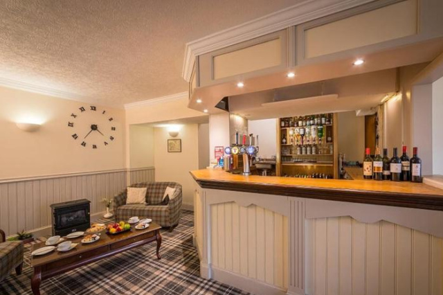 Castletown Hotel (formerly St. Clair Arms Hotel) - Highlands