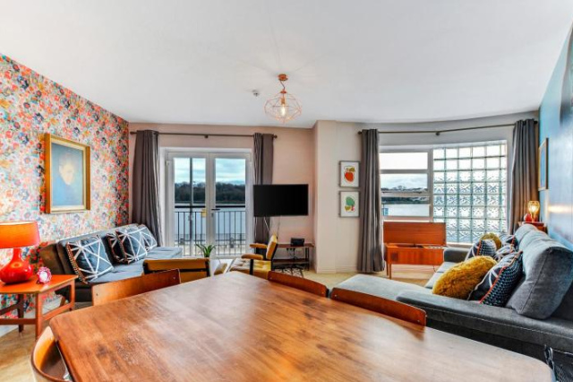 Riverside Apartment - Northern Ireland