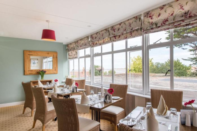 Northfield Hotel - Somerset