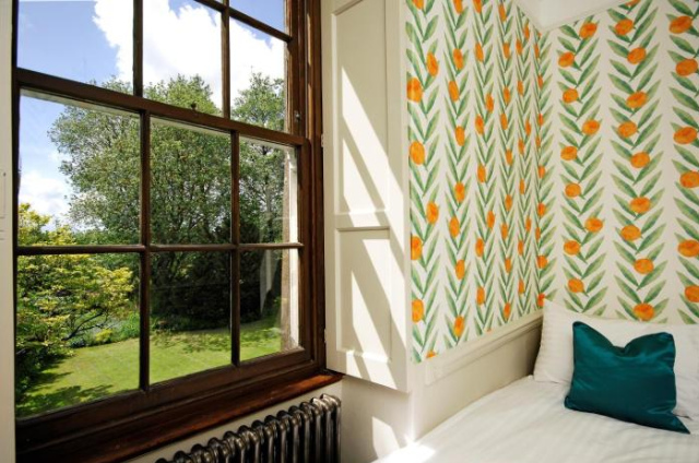 Topside House - Beautiful 7 bedroom house with hottub wifi and parking near Bath Wells Frome - Somerset