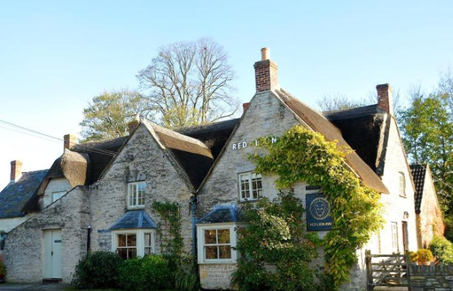 Red Lion Guesthouse - Somerset
