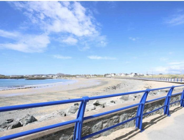 Lligwy House - Charming 3-Bed House in Holyhead - Anglesey