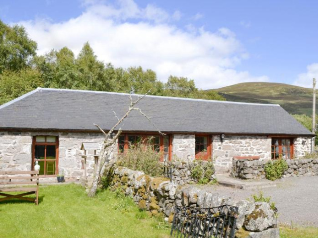 Rowan Tree Cottage - S4216 - Angus