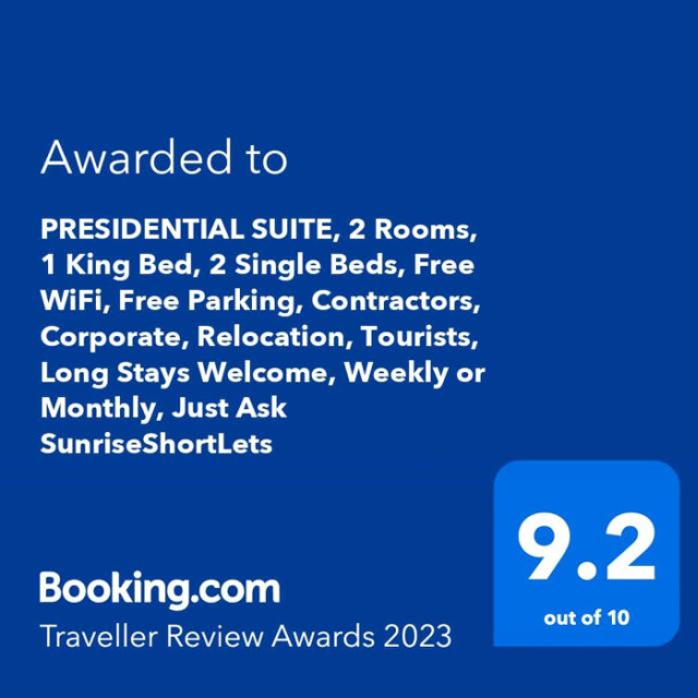 PRESIDENTIAL SUITE, Family Home, Luxury Bedrooms, 2 Rooms, 1 King Bed, 2 Single Beds, Free WiFi, Fre - Angus
