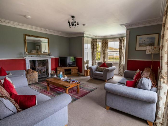 Rottal Farmhouse - Angus