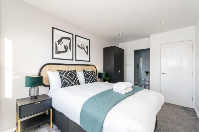 Host Apartments - Liverpool Dockfront Apt with Parking - 利物浦