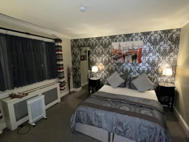 The Commercial Bar & Hotel - Chester