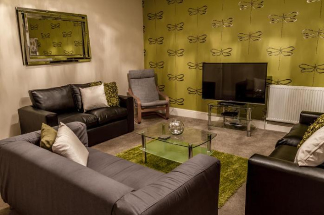 WhiteGates Apartment - Chester