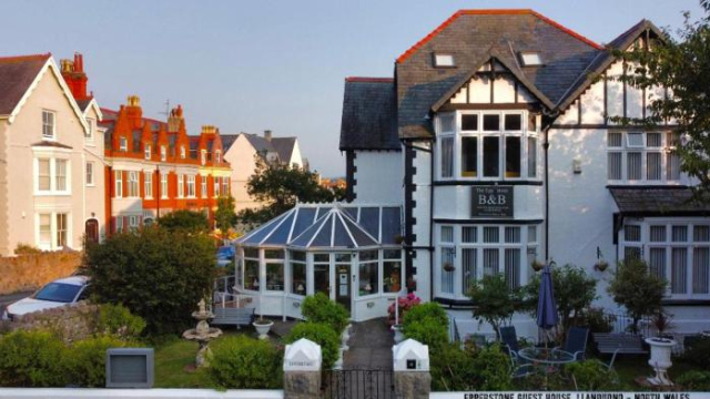 The Epperstone - Llandudno