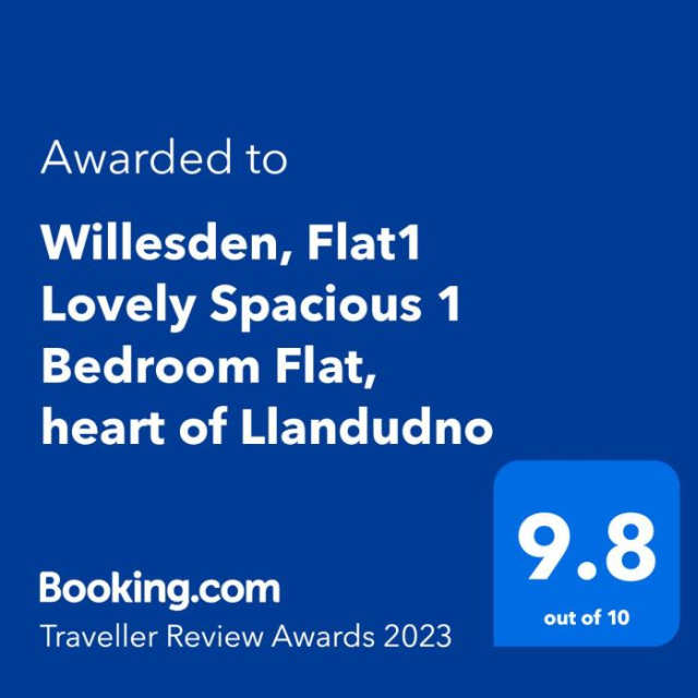 Willesden, Flat1 Lovely Spacious 1 Bedroom Flat, heart of Llandudno - Llandudno
