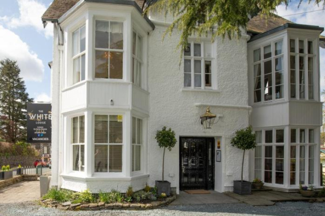 White Lodge - Bowness-on-Windermere