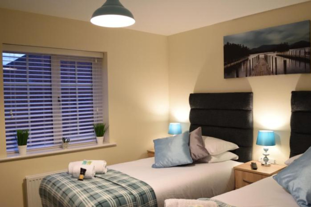 StayNEC Coach House Birmingham - For Company, Contractor & Leisure Stays - NEC, HS2, JLR, Airport - Birmingham