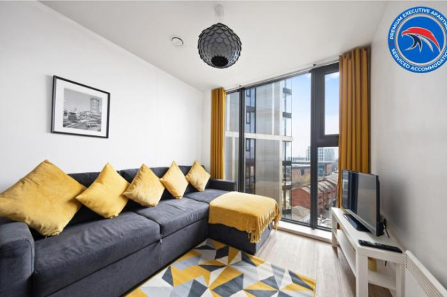 LONG STAYS - CITY CENTRE - 40 AND 20 PERCENT OFF MONTHLY & WEEKLY STAYS, PERFECT FOR BUSINESS, FAMIL - Birmingham