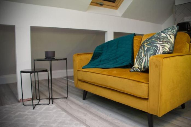 2 Bed Luxury Apartment - Birmingham