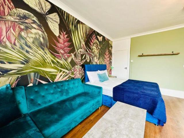 Super Central Location I Tropical Studio Apartment I Next to Brighton Beach and North Lanes - Brighton and Hove