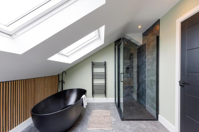 Stylish & modern 4-bedroom home with sea views - Brighton and Hove