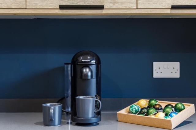 Stylish & modern 4-bedroom home with sea views - Brighton and Hove