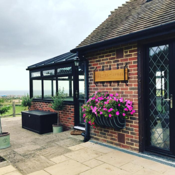 The Old Stable. Coombelands