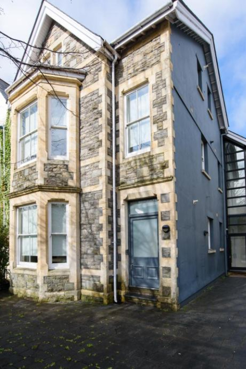Oakfield Premier Apartments - Fast Wifi - 5 mins City Centre - 卡地夫