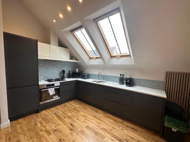 Oakfield Premier Apartments - Fast Wifi - 5 mins City Centre - 卡地夫
