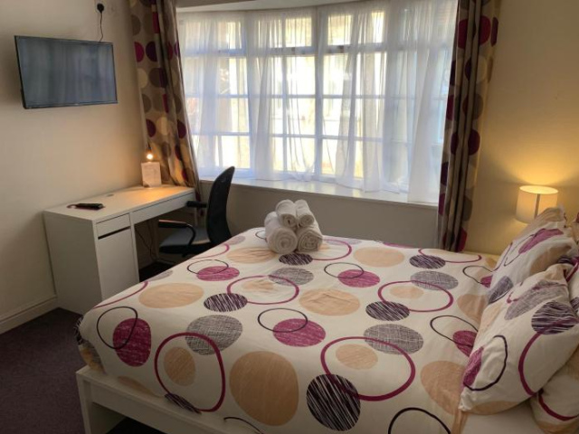 Austins Guest House - Cardiff