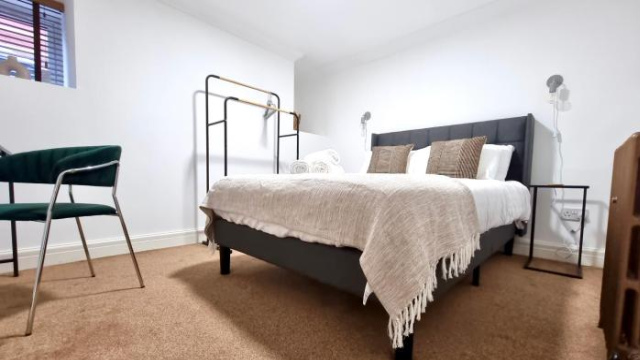 Thompson Apartments by Switchback Stays - Cardiff