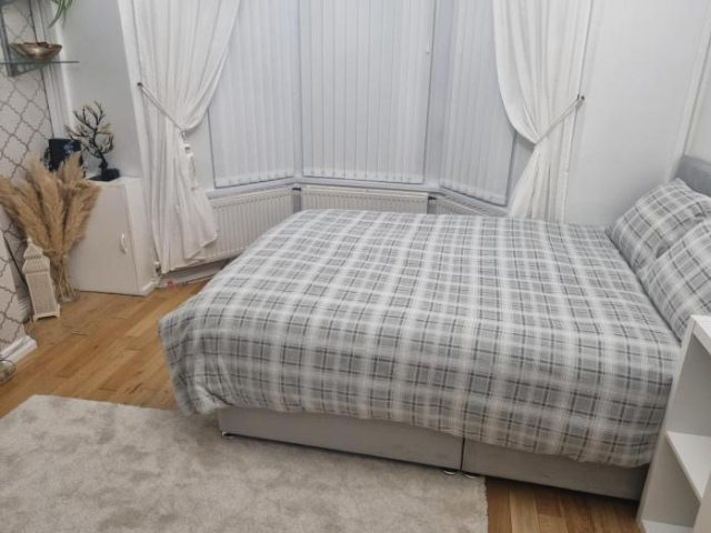 Private Double Room in Cardiff - Cardiff