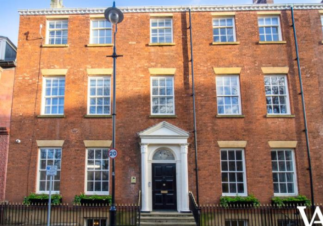 Velvet Apartments Leeds - 10 Park Square East - Leeds
