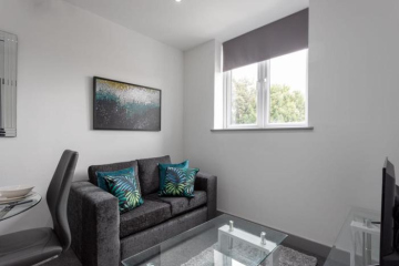 Charming 1 Bed Apartment in Leeds