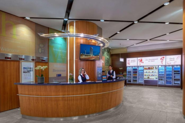 Park Inn by Radisson Berlin Alexanderplatz - Berlin