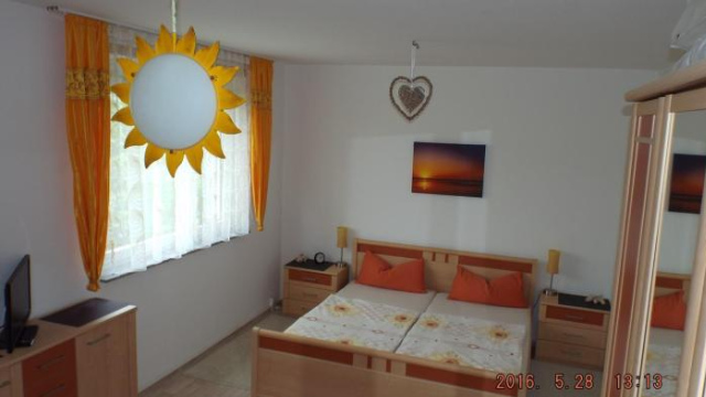 "World Garden" Two-Bedroom Apartment - Berlin