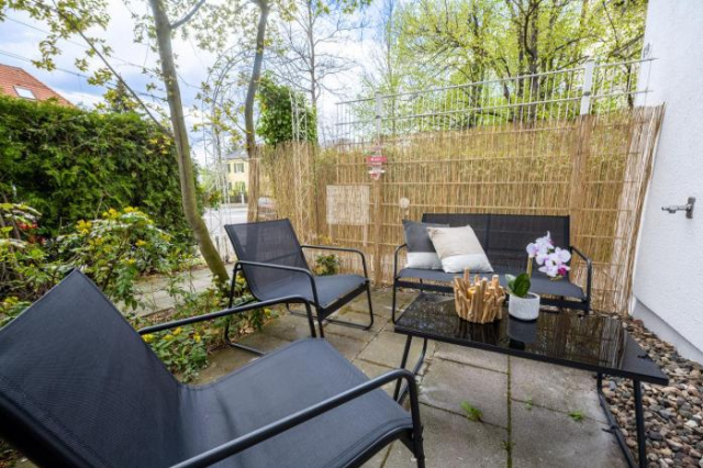 EG Wohnung, zentral, TOP Anbindung, mit großer Terrasse - Dresden