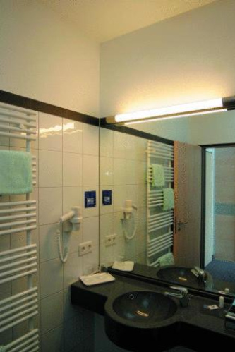 Bernie Garden Hotel - Cologne