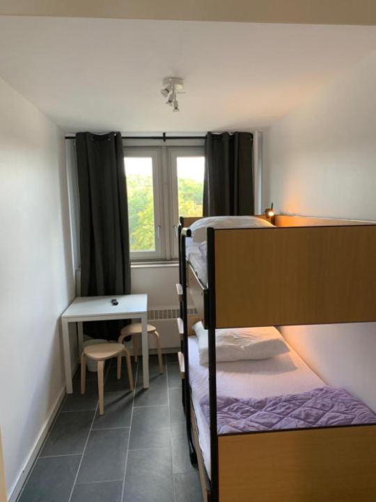 FeWo Hostel - Cologne