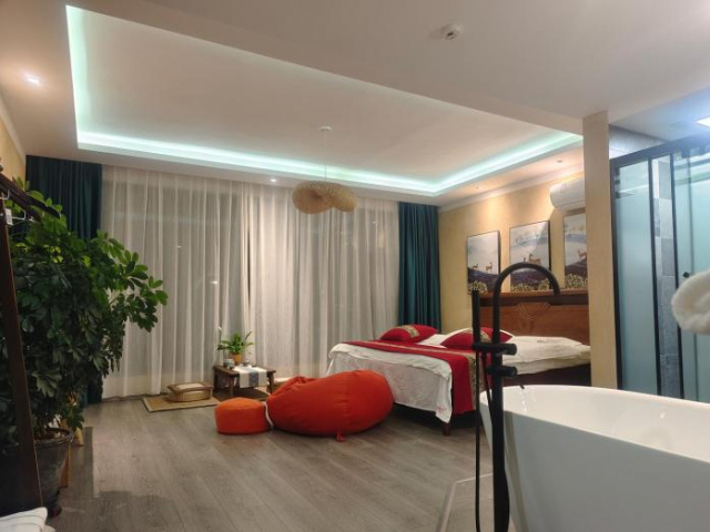 Dali Fuhai Laiyi Tourism Resort Seaside View Villa - Yunnan