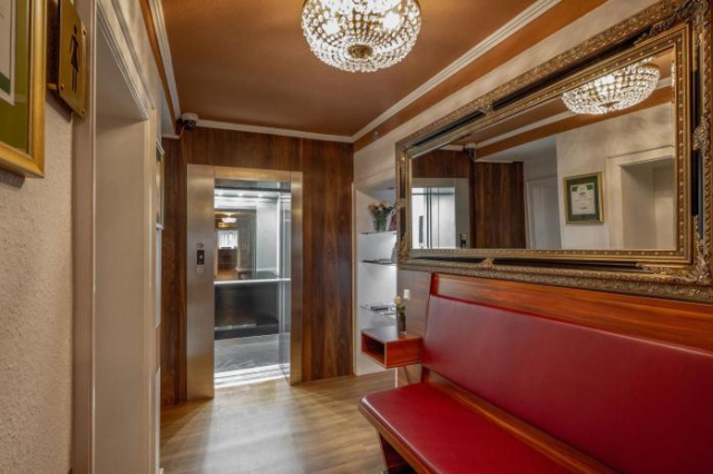 TIPTOP Hotel Burgschmiet Garni - Nuremberg